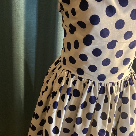 Queen of heartz dress size small - Picture 7 of 16